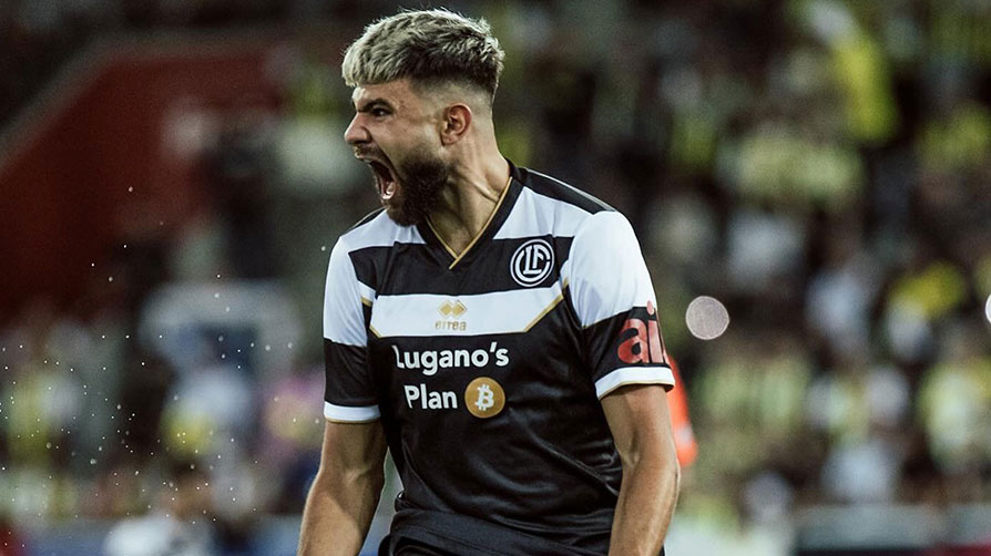 Siyah-beyazlılarda savunma hamlesi! Beşiktaş stoper arayışında