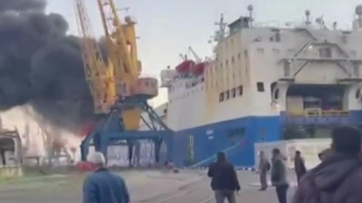 Ukrayna'da Türk gemisine saldırı... Dışişlerinden ilk açıklama