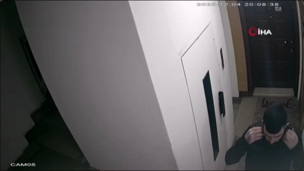 Masaj salonunda film gibi şantaj planı! Müşterilerin banka hesaplarını boşalttılar