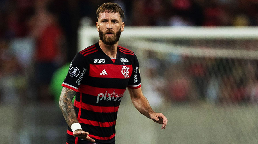 Ezeli rakipler karşı karşıya! Leo Pereira için dev kapışma