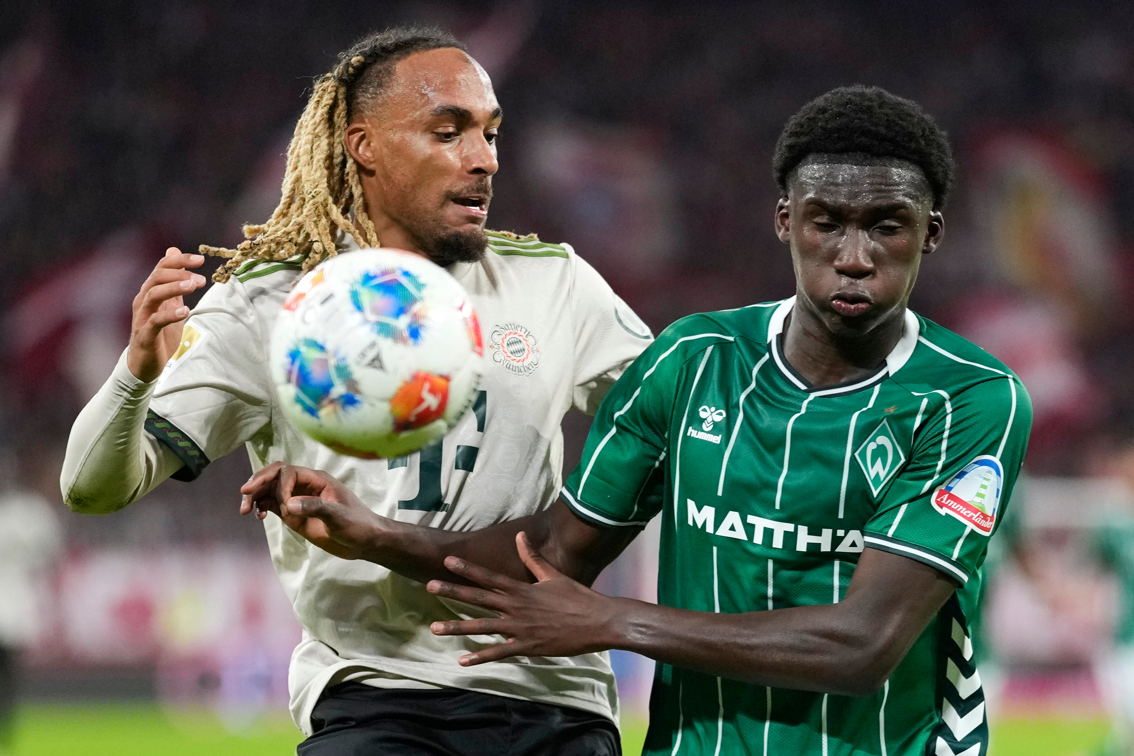 Sacha Boey'in geleceği belli oldu