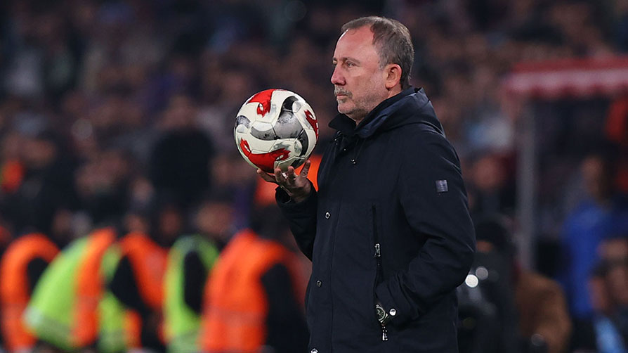 Sergen Yalçın isyan etti: Tiyatro izledik