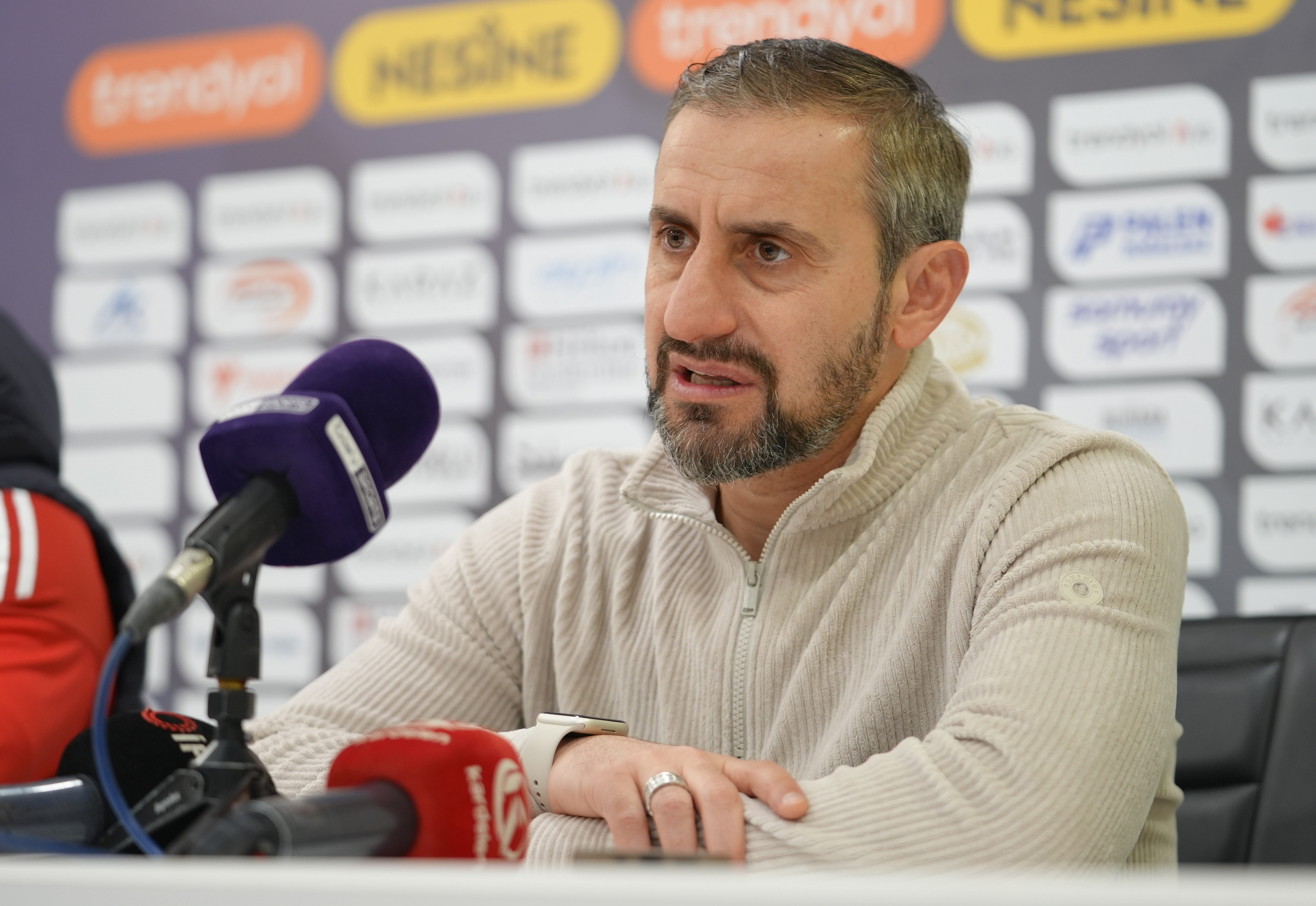 Serkan Özbalta: Beni memnun eden şey oyuncuların pes etmemesiydi