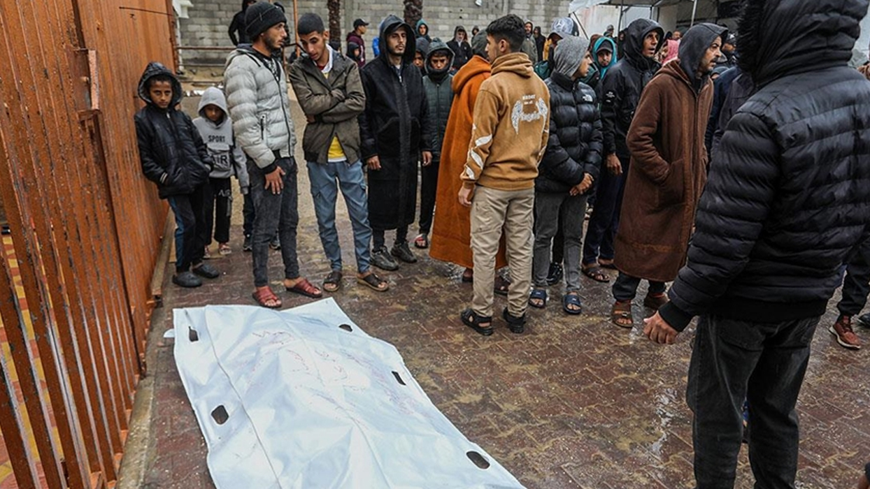 İsrail'in Gazze'ye saldırılarında can kaybı 70 bin 665'e yükseldi