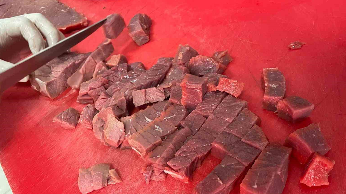 Şap salgını sofraları vurdu! Kırmızı ette fiyatlar yükseliyor