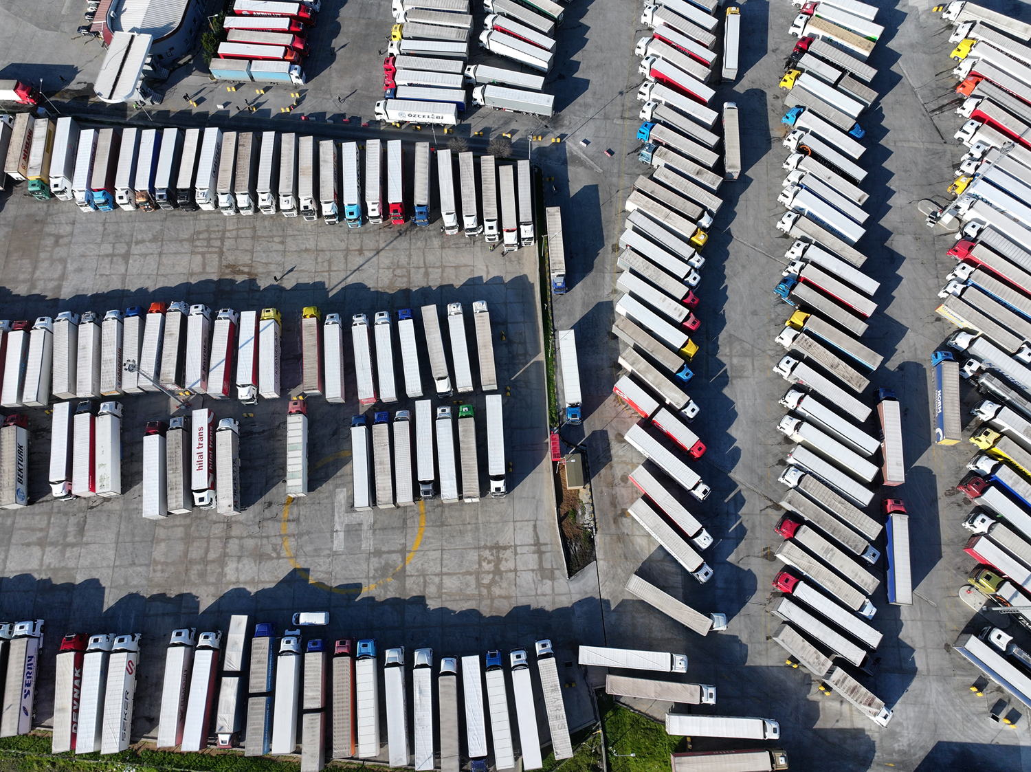 Yunanistan'daki grev sınır kapılarını tıkadı: TIR kuyrukları oluştu