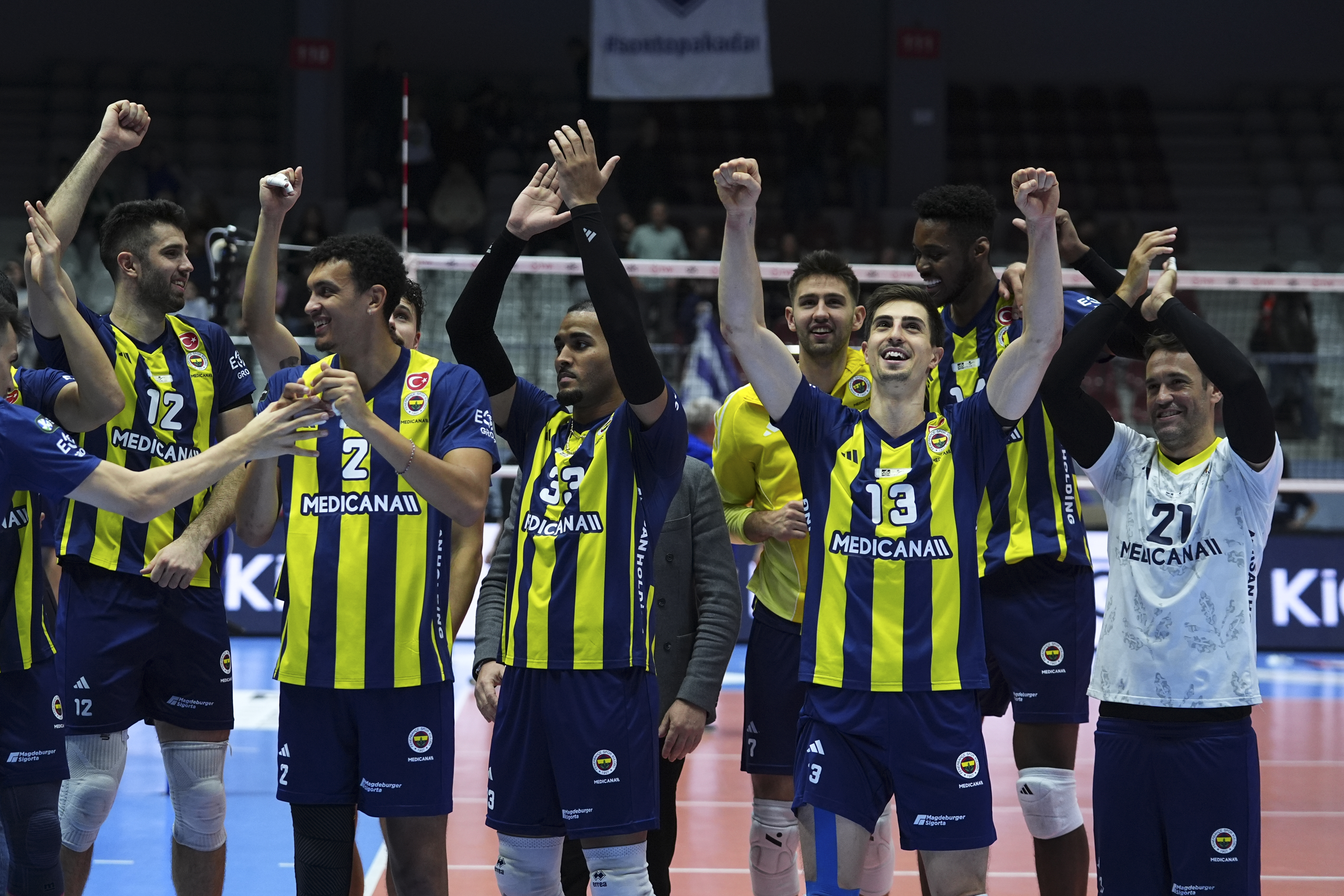Fenerbahçe, Akkuş Belediyespor'a set vermedi