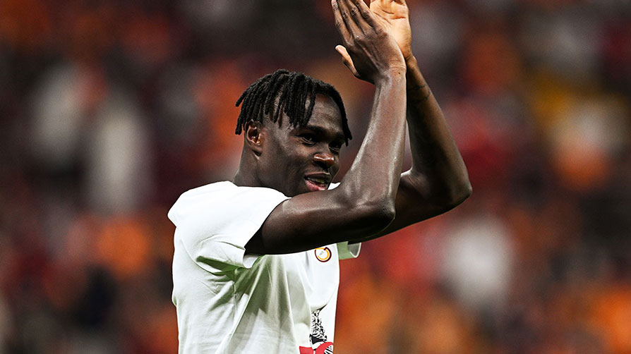 Galatasaray'da karar verildi! Wilfried Singo satış listesinde