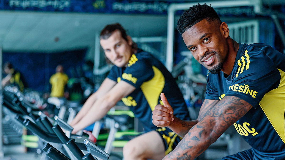 Fenerbahçe'de Beşiktaş mesaisi başladı