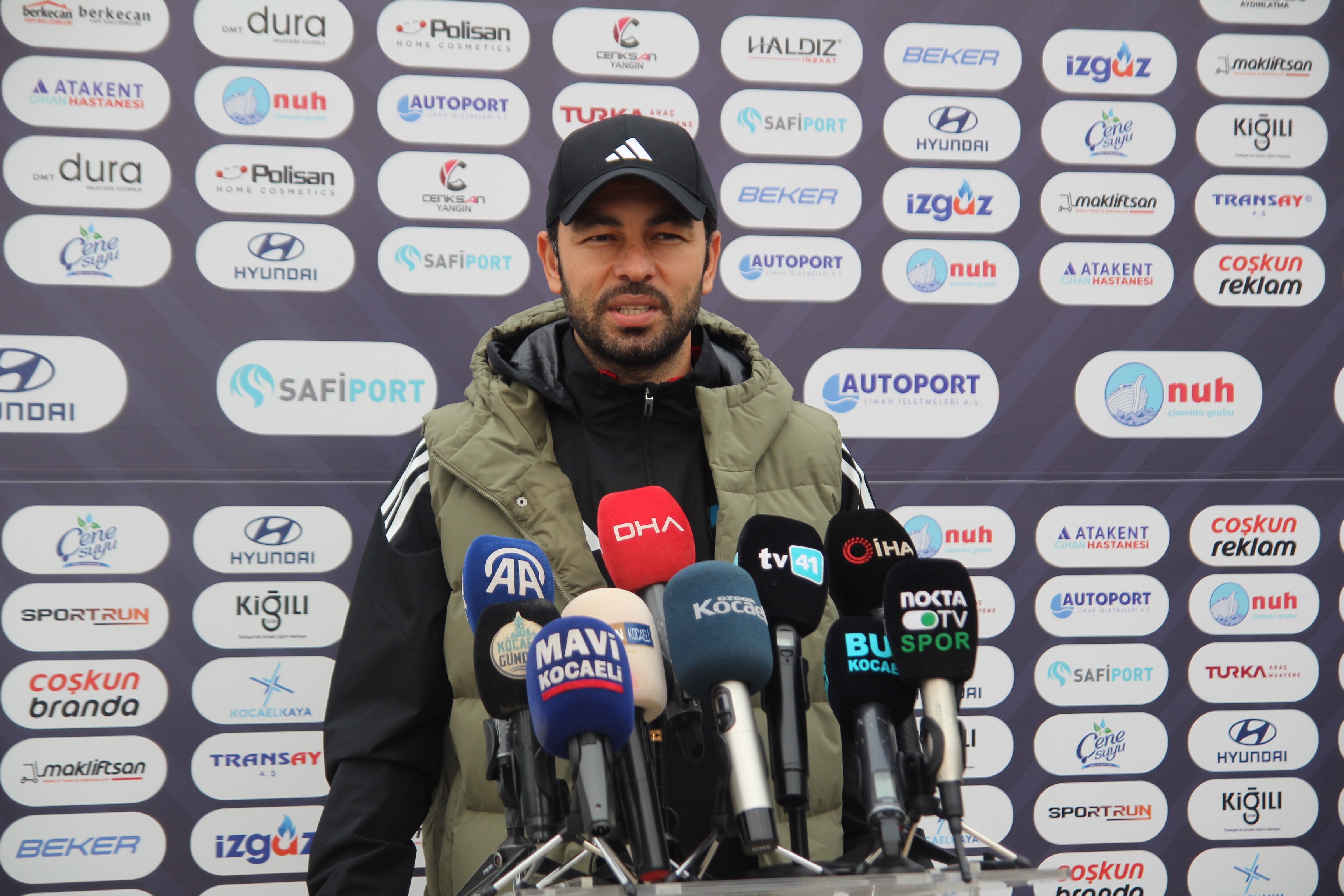 Selçuk İnan: 2-3 transfer bizim için başarıdır