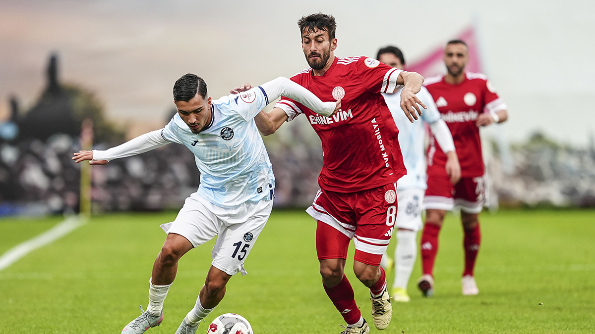 Ümraniyespor farklı kazandı