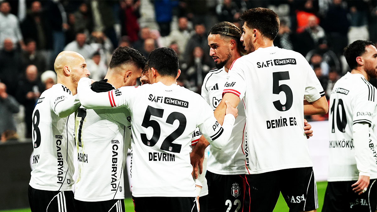 Beşiktaş kupada perdeyi açıyor! Rakip Fenerbahçe