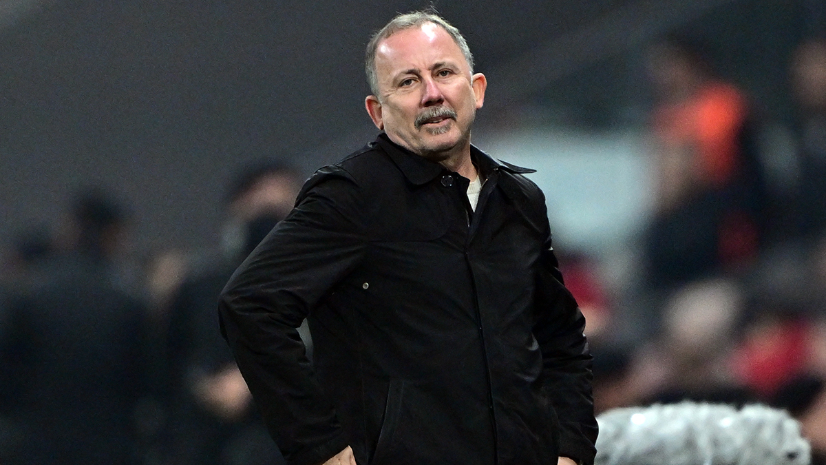 Sergen Yalçın, derbiye 5 değişiklikle çıktı