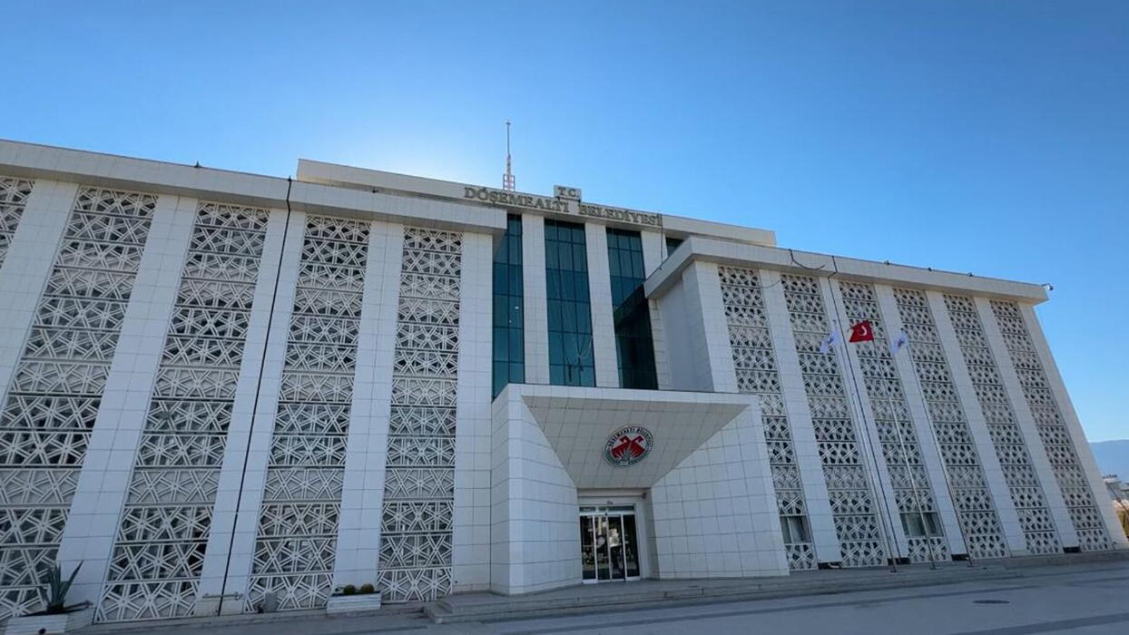 CHP'li belediyeye yolsuzluk operasyonu: Şüpheliler gözaltında