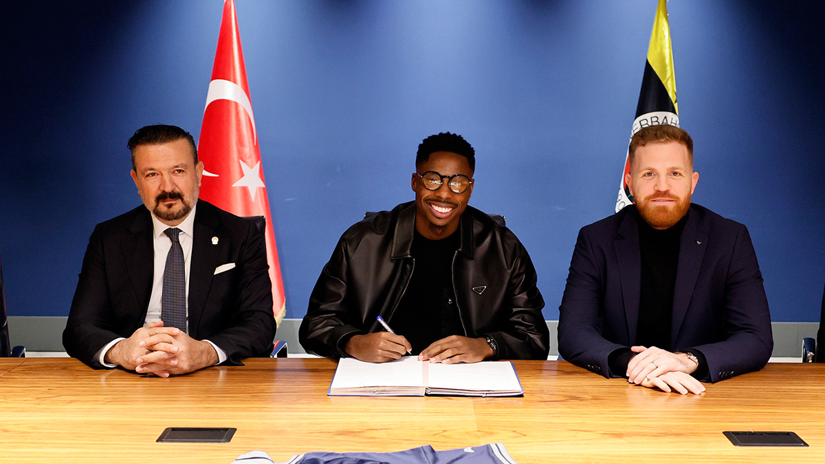 Fenerbahçe v svoje vrste privabil Anthonyja Musabo