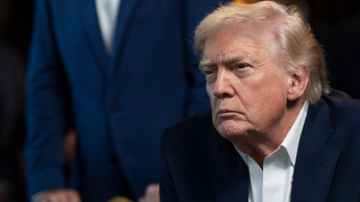 Petrol savaşı yeniden başlıyor! Trump'tan şirketlere Venezuela şartı