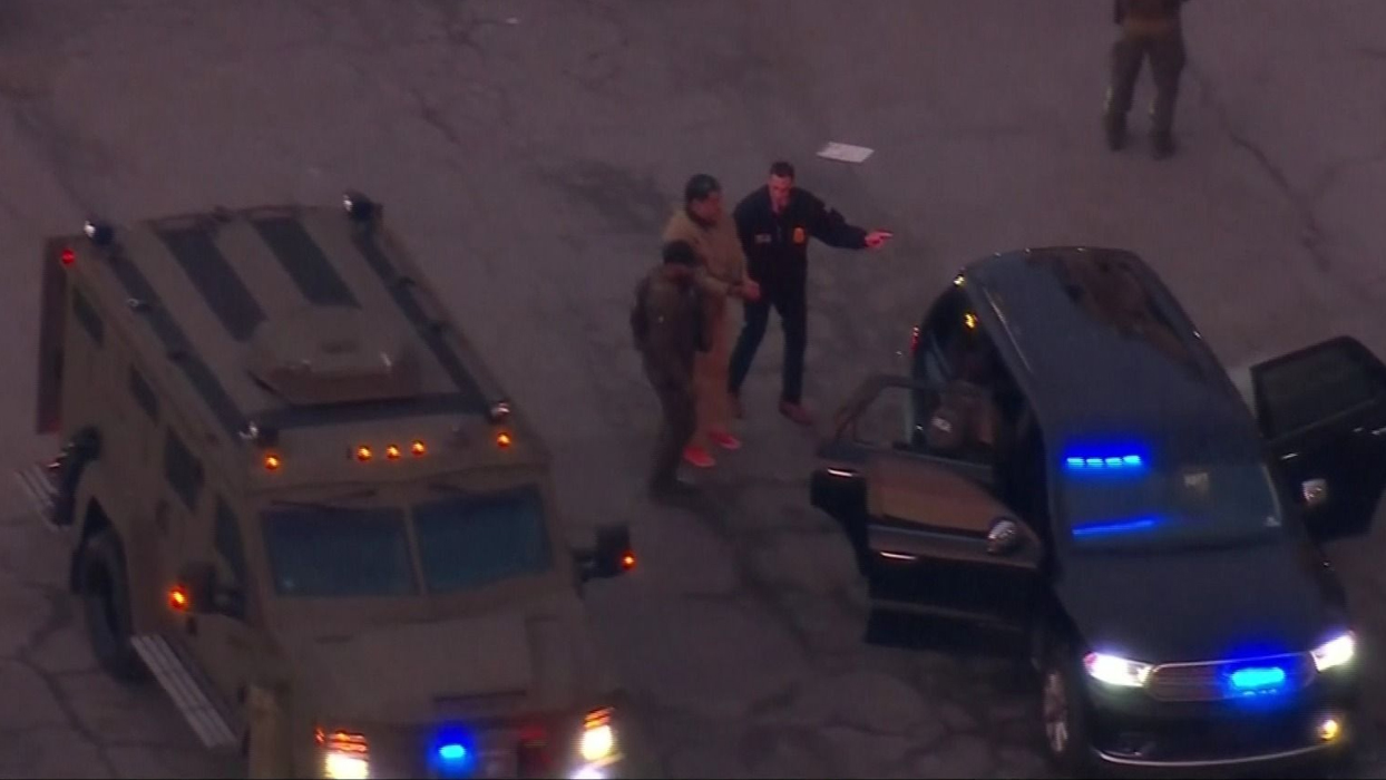 Maduro, ABD mahkemesine götürülüyor: New York'tan ilk görüntüler