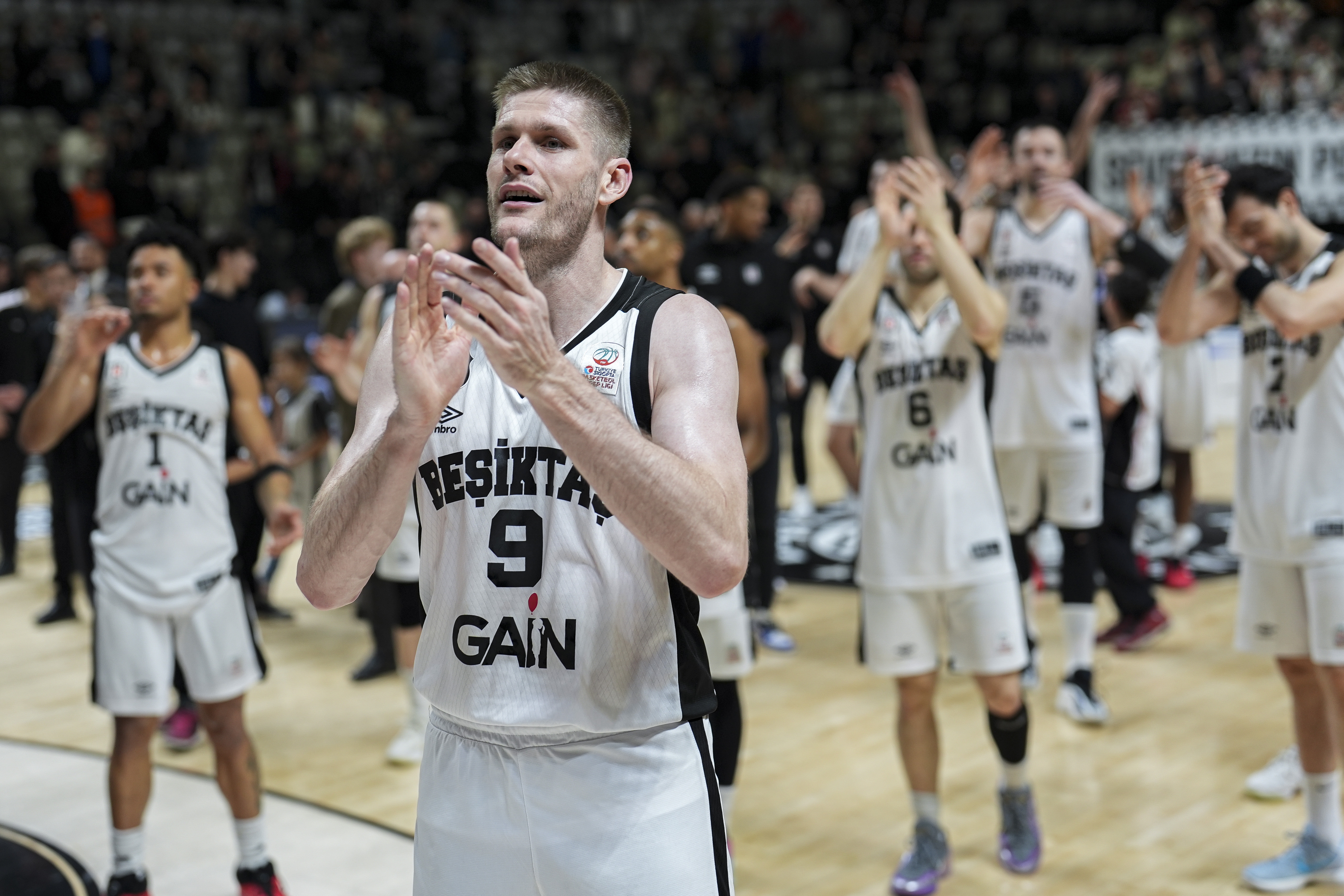 https://imgs.star.com.tr/imgsdisk/2026/02/09/besiktas-gain-yarin-yunan-412.jpg