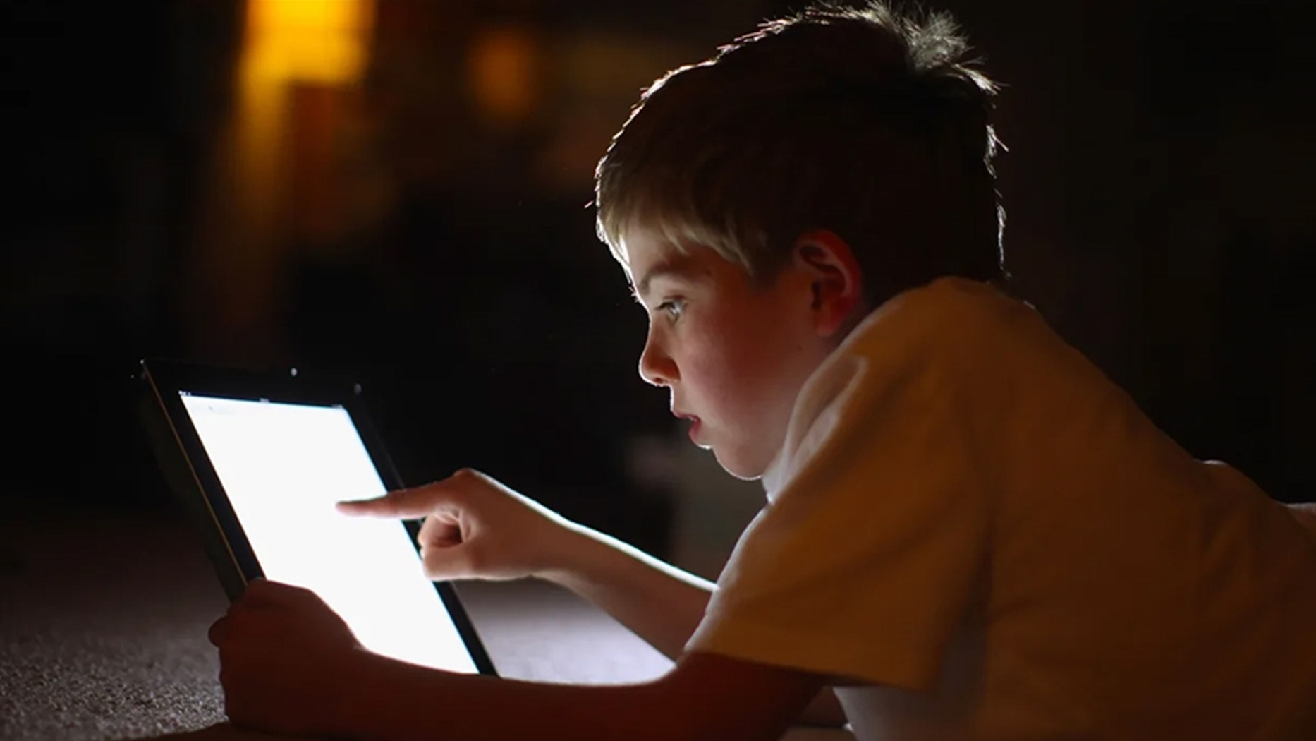 İngiltere'den sosyal medya düzenlemesi... 16 yaşın altına kısıtlama getirilecek