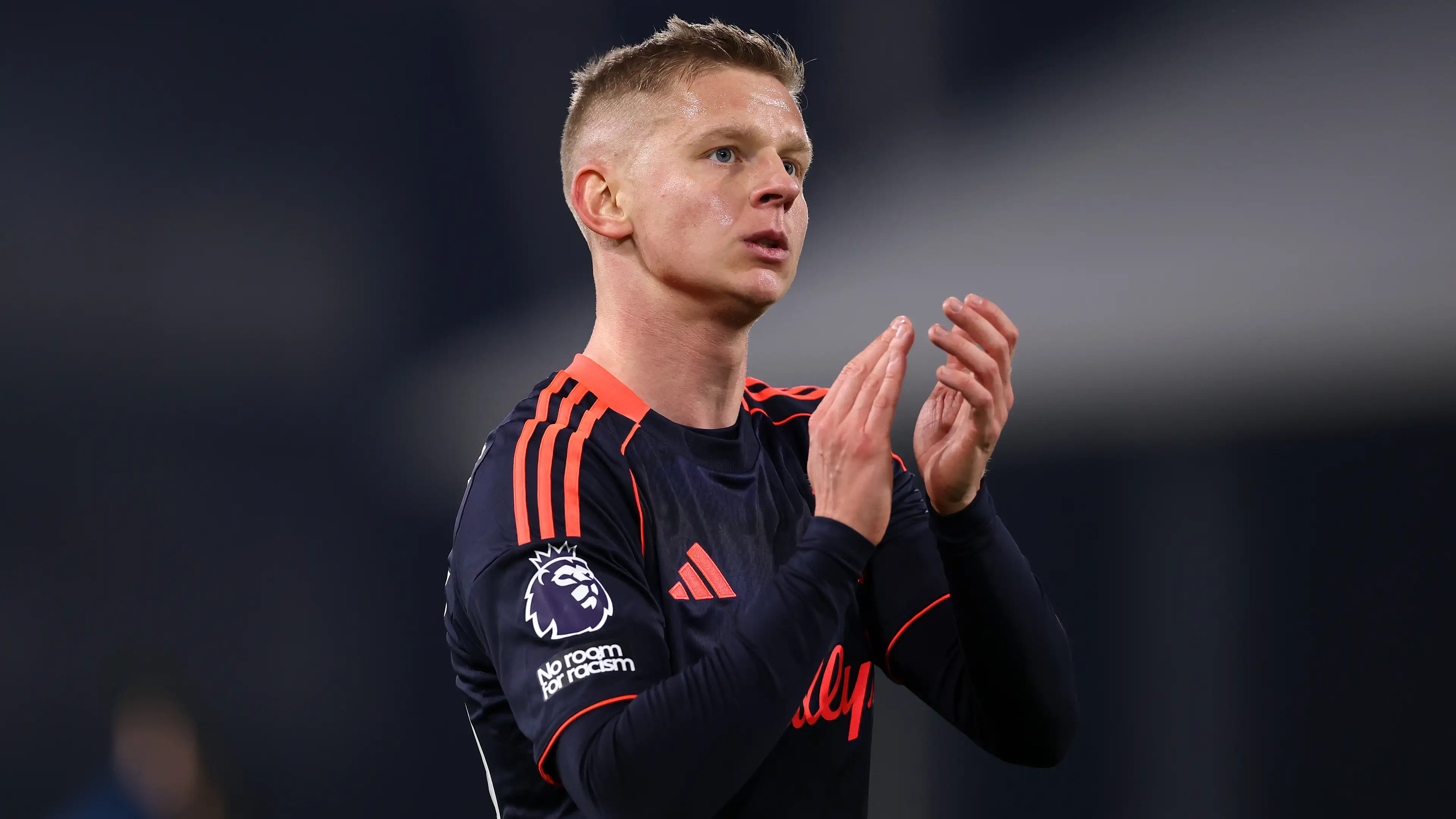 Oleksandr Zinchenko sezonu kapattı