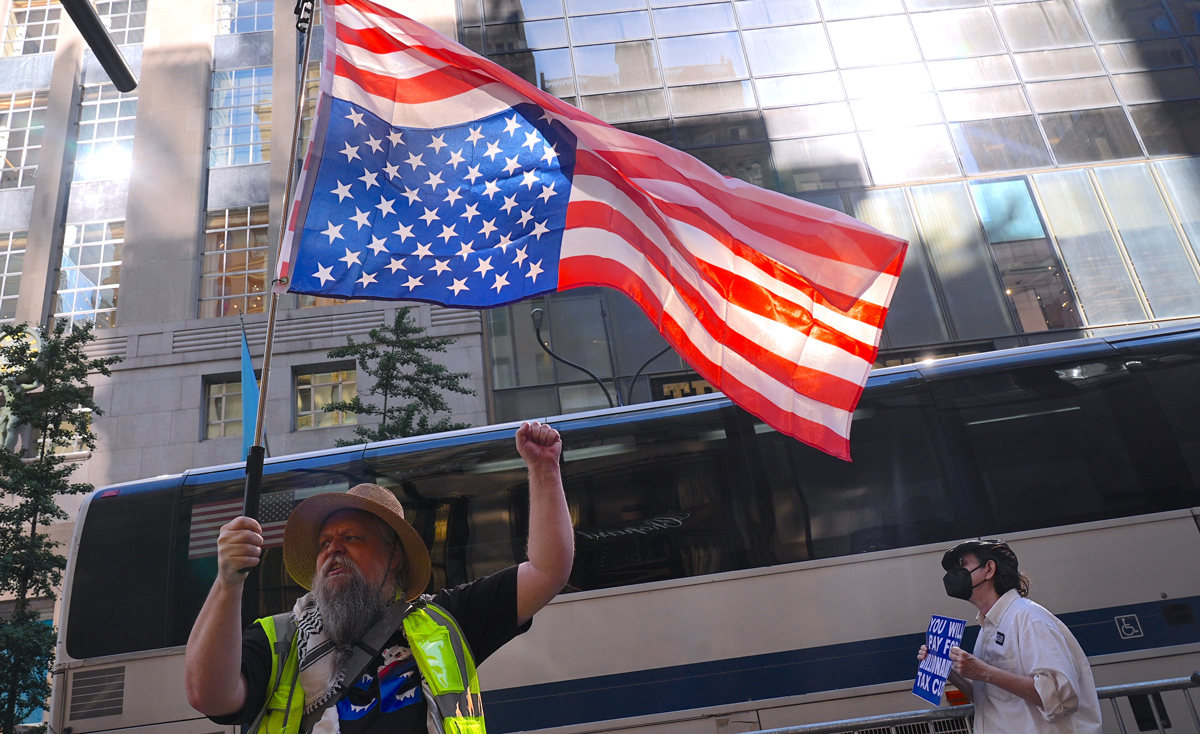 ABD'li büyükelçiler şirketlerden bağış dilendi: Paranıza ihtiyacım var