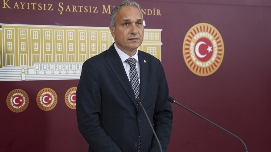 CHP'den İslam düşmanlığı! Özçağdaş, TBMM'de Kur'an kurslarını hedef aldı