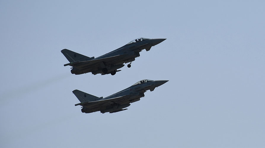 Kıyasıya pazarlık sonuç verdi! 4 adet F-16 savaş uçağı yola çıktı