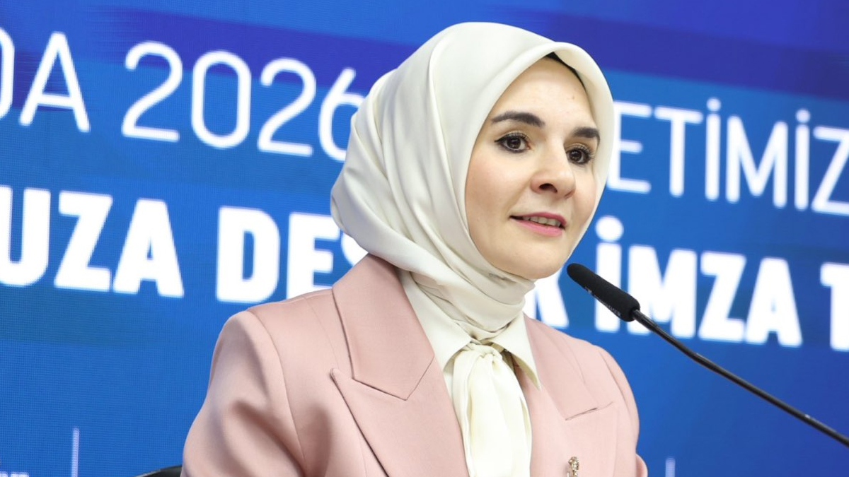 Adana'da etkili olan sel felaketi! Bakan Göktaş: 40 milyon liralık bir destek sunmuş olacağız