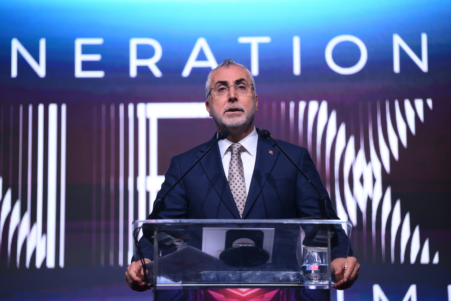 Bakan Işıkhan'dan "e-devlet" vurgusu: En çok hizmet sunan kurumuz