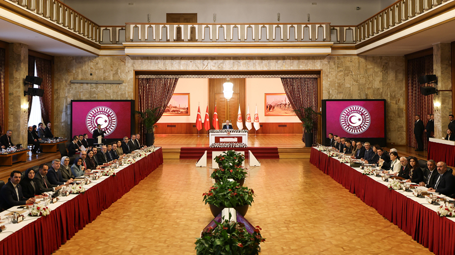 "Terörsüz Türkiye" hedefinde yeni yol haritası... 47 oyla kabul edilen raporda yer alan öneriler