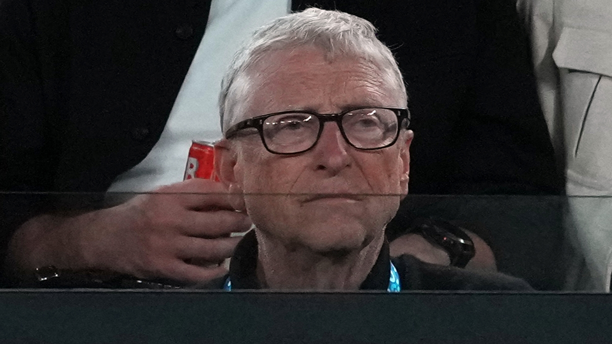 Epstein gölgesi büyüyor: Bill Gates zirve konuşmasını iptal etti