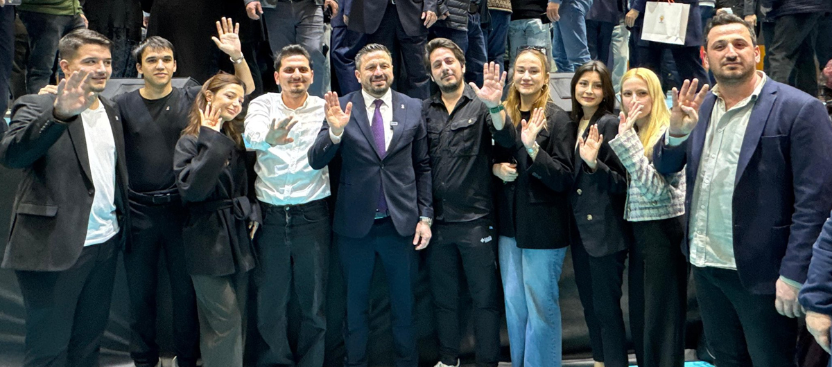 Partilerinden peş peşe istifa ettiler! AK Parti'ye geçişler CHP yönetimini strese soktu