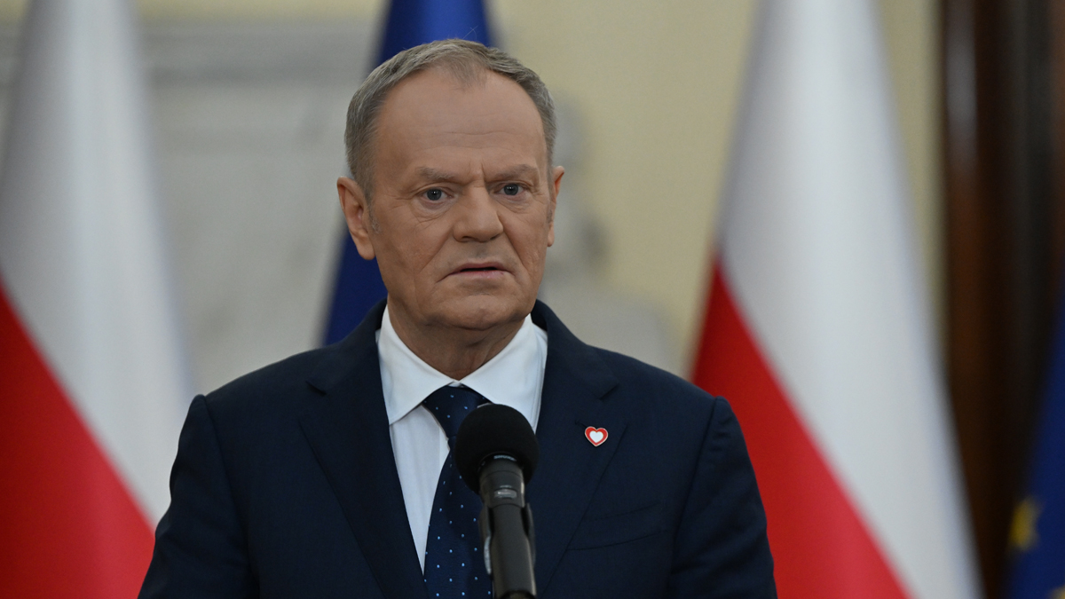 Polonya'dan İran uyarısı: Ülkeyi acilen terk edin