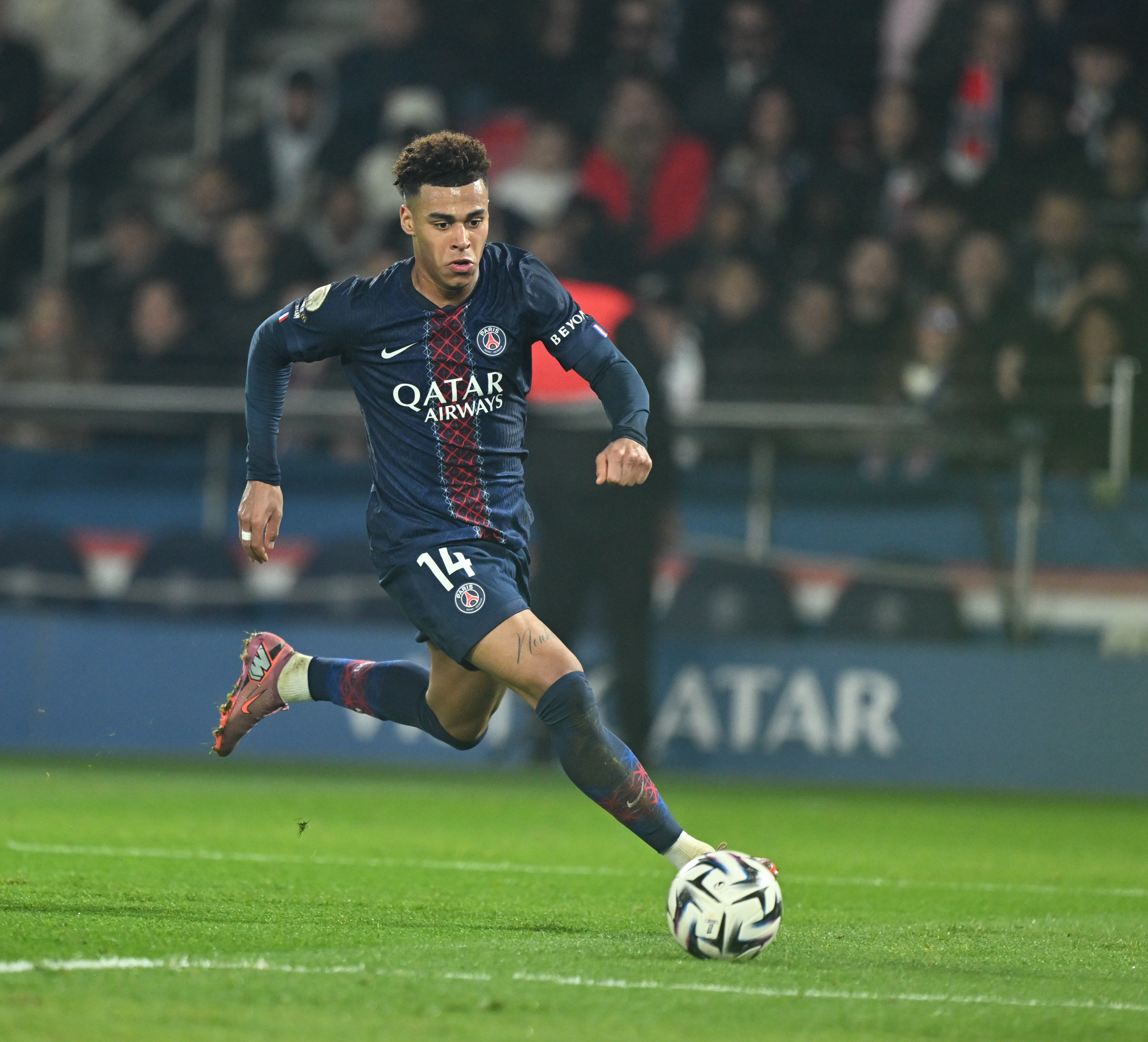 Real Madrid, 100 milyon euro gözden çıkardı! Hedef Desire Doue