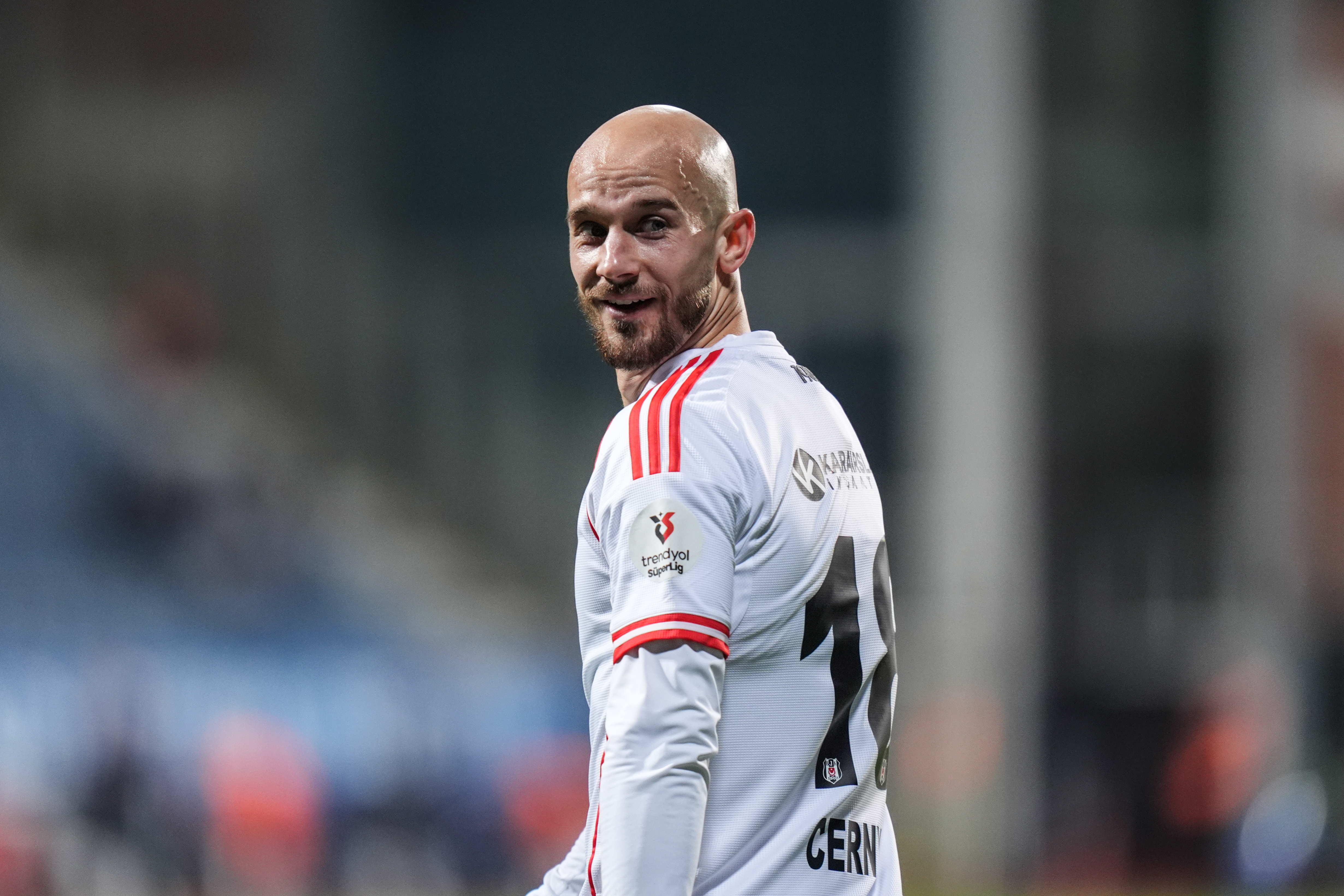 Beşiktaş taraftarından Vaclav Cerny'ye pankartlı destek