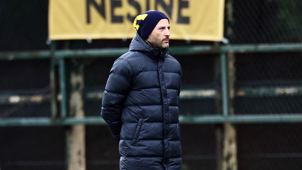 Fenerbahçe, Beşiktaş mesaisini çift idmanla sürdürdü