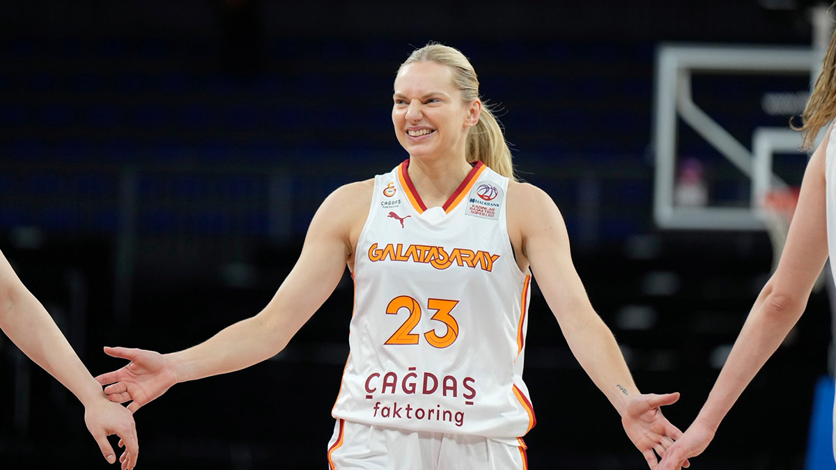 Galatasaray seriye galibiyetle başladı