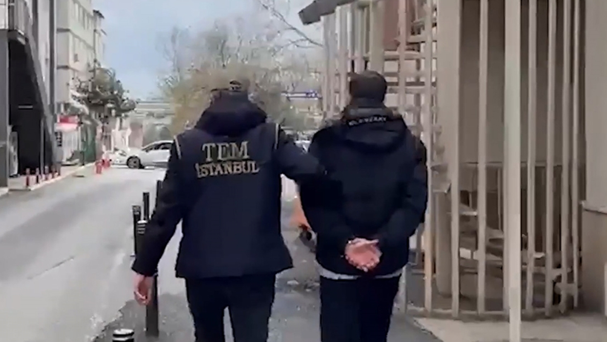 24 ilde terör örgütü DEAŞ'a darbe: Çok sayıda şüpheli yakalandı