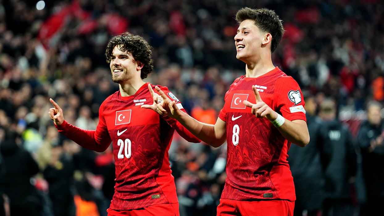 Zaferin ardından üçlü! Ferdi ve Arda taraftarla buluştu