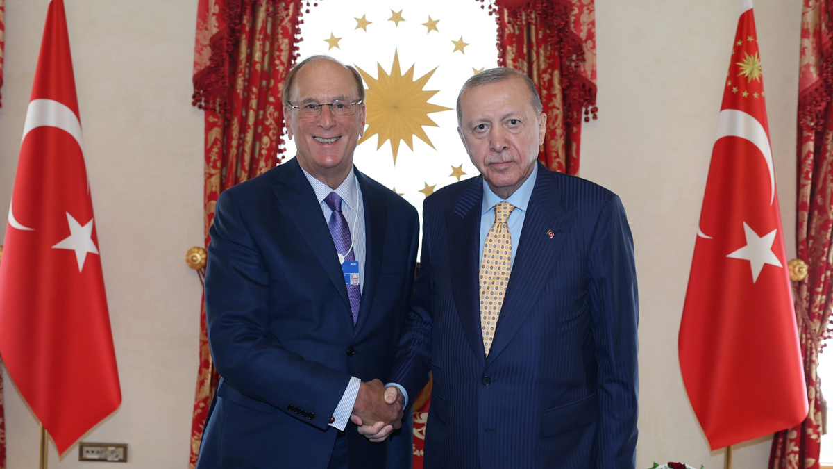 Cumhurbaşkanı Erdoğan, WEF Başkanı Fink'i kabul etti