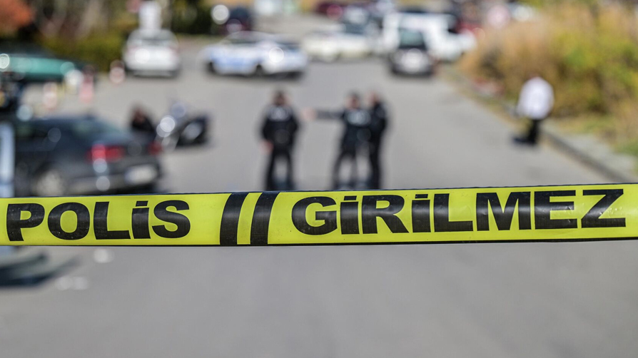 Evdeki kavga sokağa taşındı! Genç kadını öldürüp intihar etti