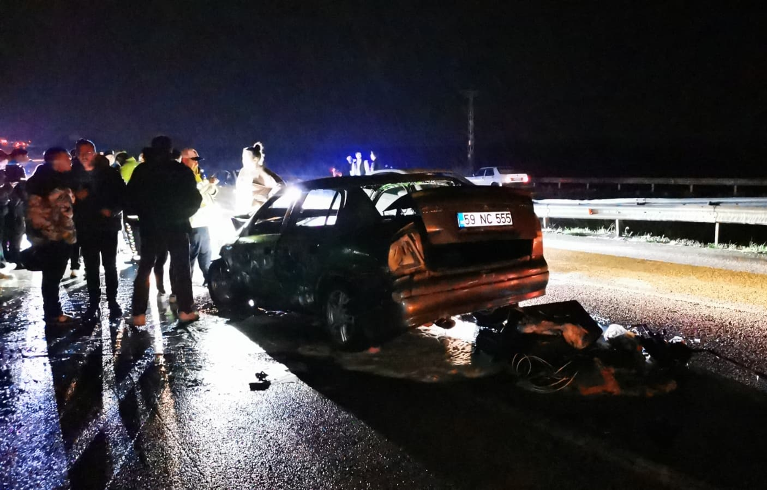 Kırklareli'de 4 araçlı korkutan kaza: Yaralılar hastaneye kaldırıldı