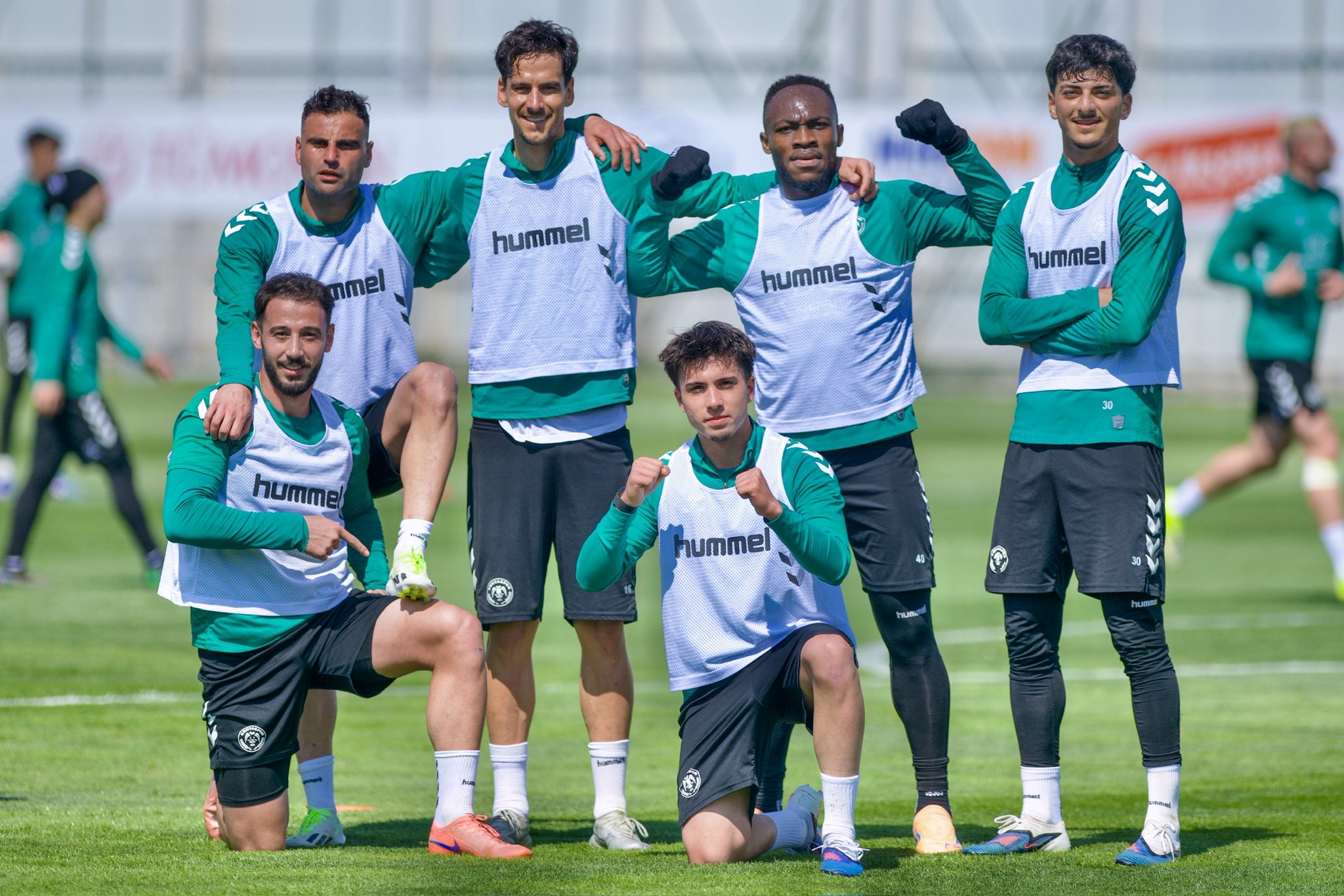 Konyaspor, Samsunspor deplasmanı için ter döktü