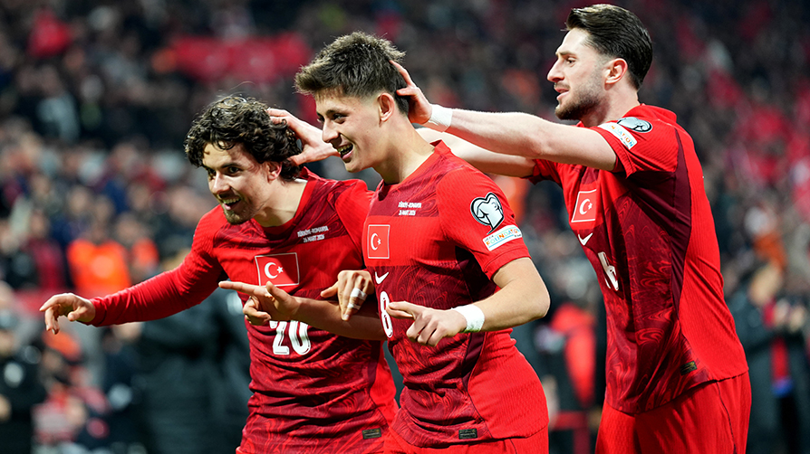 Türkiye'nin galibiyeti Romanya'da manşetlerde! 