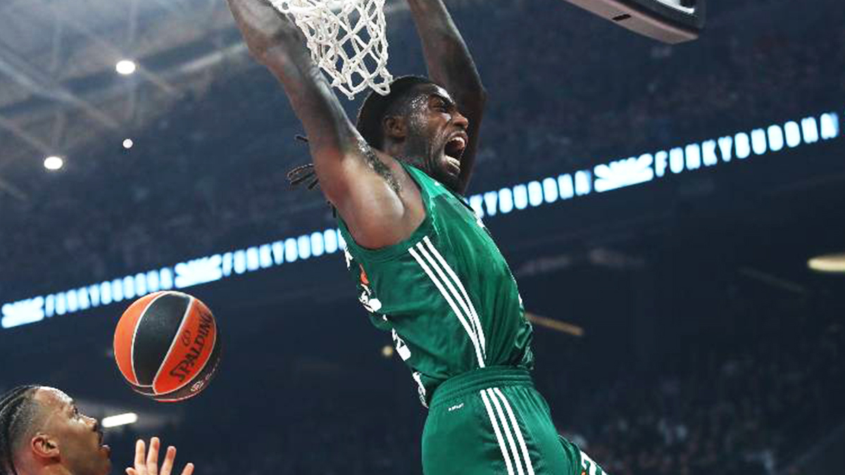 Panathiniakos'tan 107 sayılık galibiyet