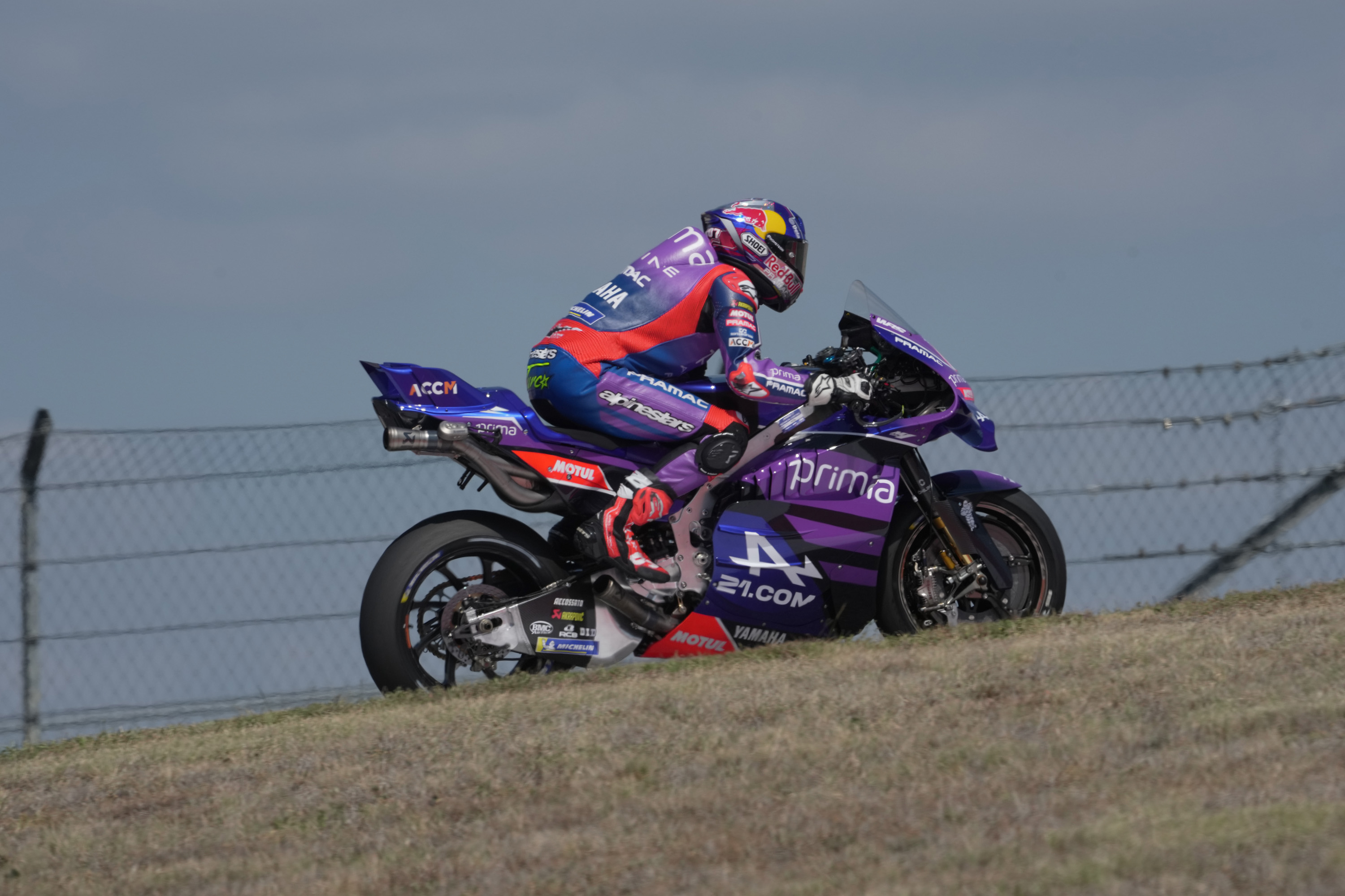 Toprak Razgatlıoğlu, MotoGP'nin sprint yarışını tamamlayamadı