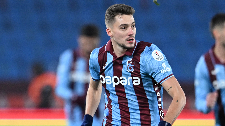 Trabzonspor'a yıldız oyuncudan kötü haber! Tedavi için İstanbul'a geldi