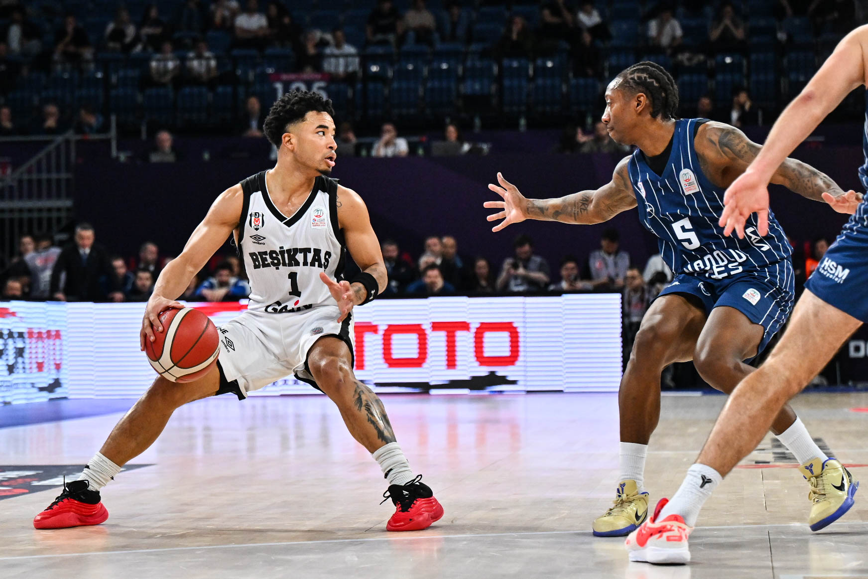 BKT Avrupa Kupası yarı finalinde Türk randevusu: Beşiktaş GAİN- Bahçeşehir Koleji