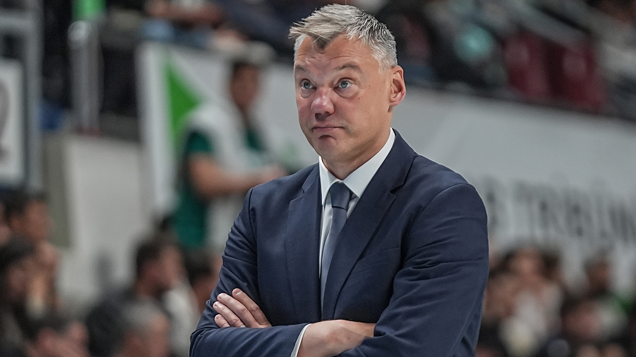 Sarunas Jasikevicius: Fenerbahçe basketbolunu oynamanın bir yolunu bulmalıyız