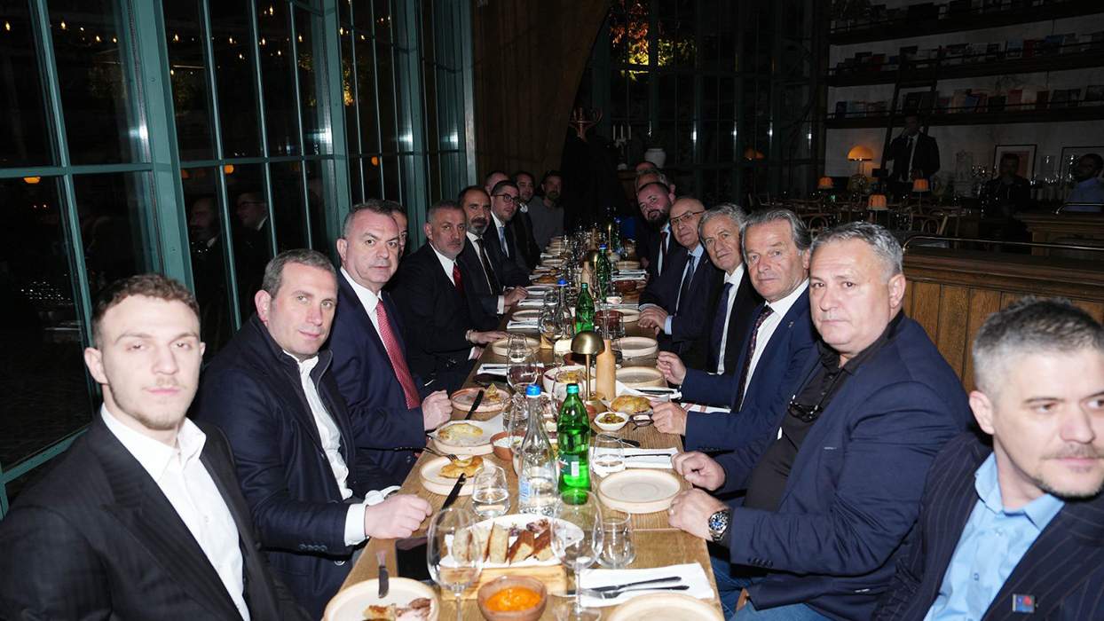 Türkiye ile Kosova arasında dostluk yemeği